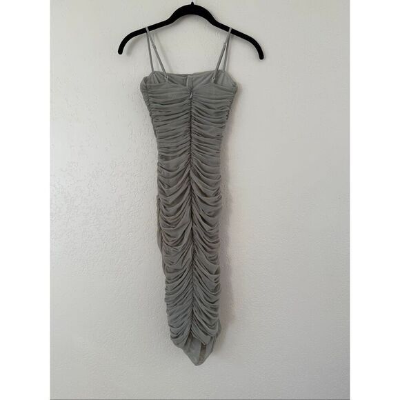 Aritzia Babaton Luxor Dress in Dry Basil Green - Picture 5 of 9